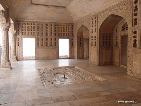 FORT ROUGE AGRA